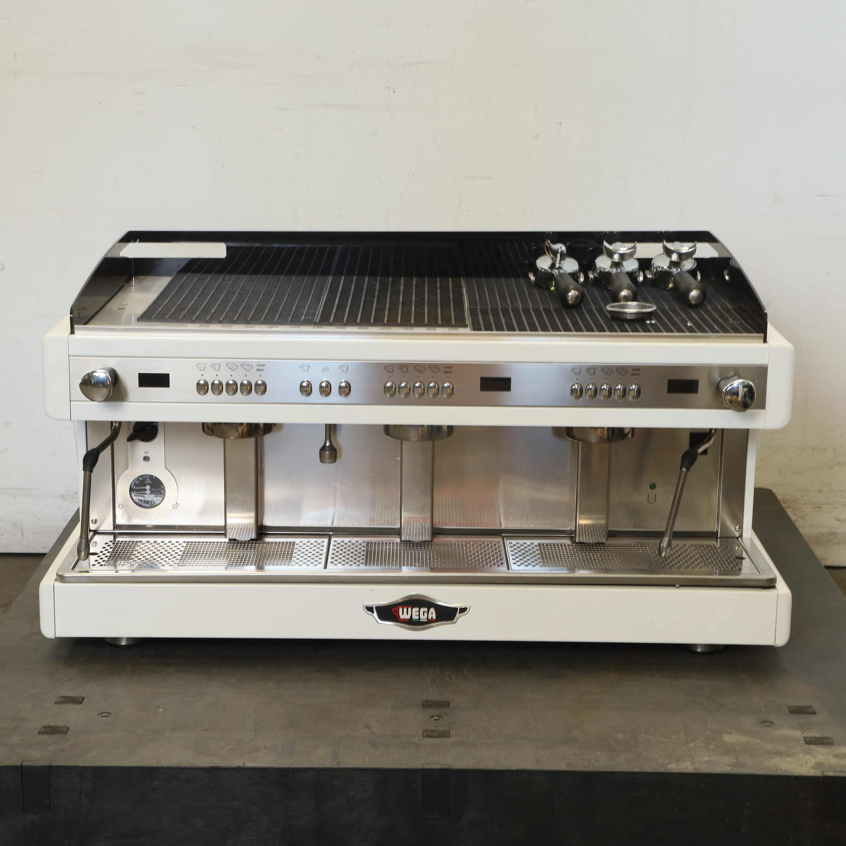 Wega Airy EVD 3 3 Group Coffee Machine