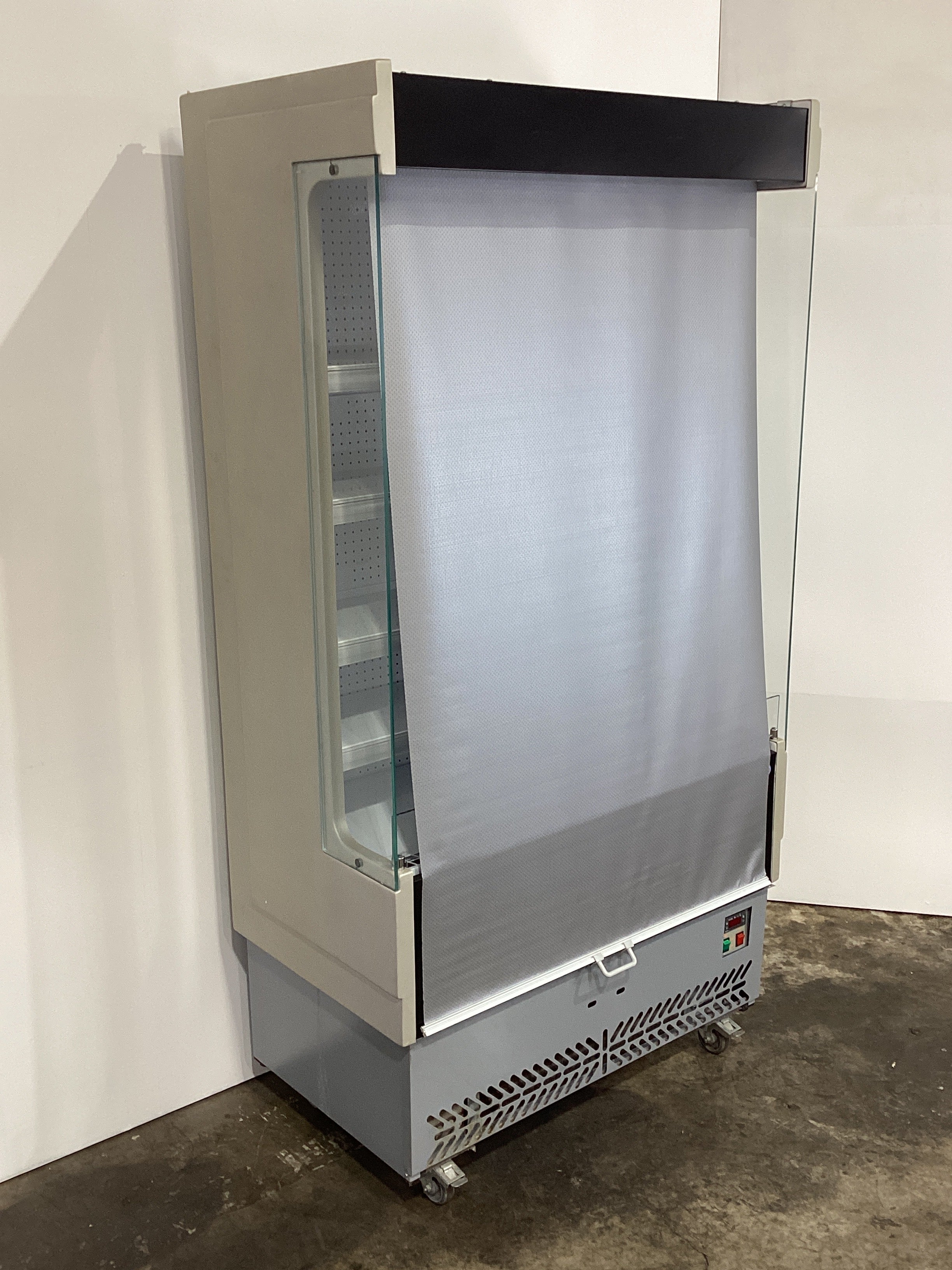 Tecnodom TDVC60-CA-100 Reach In Display Fridge