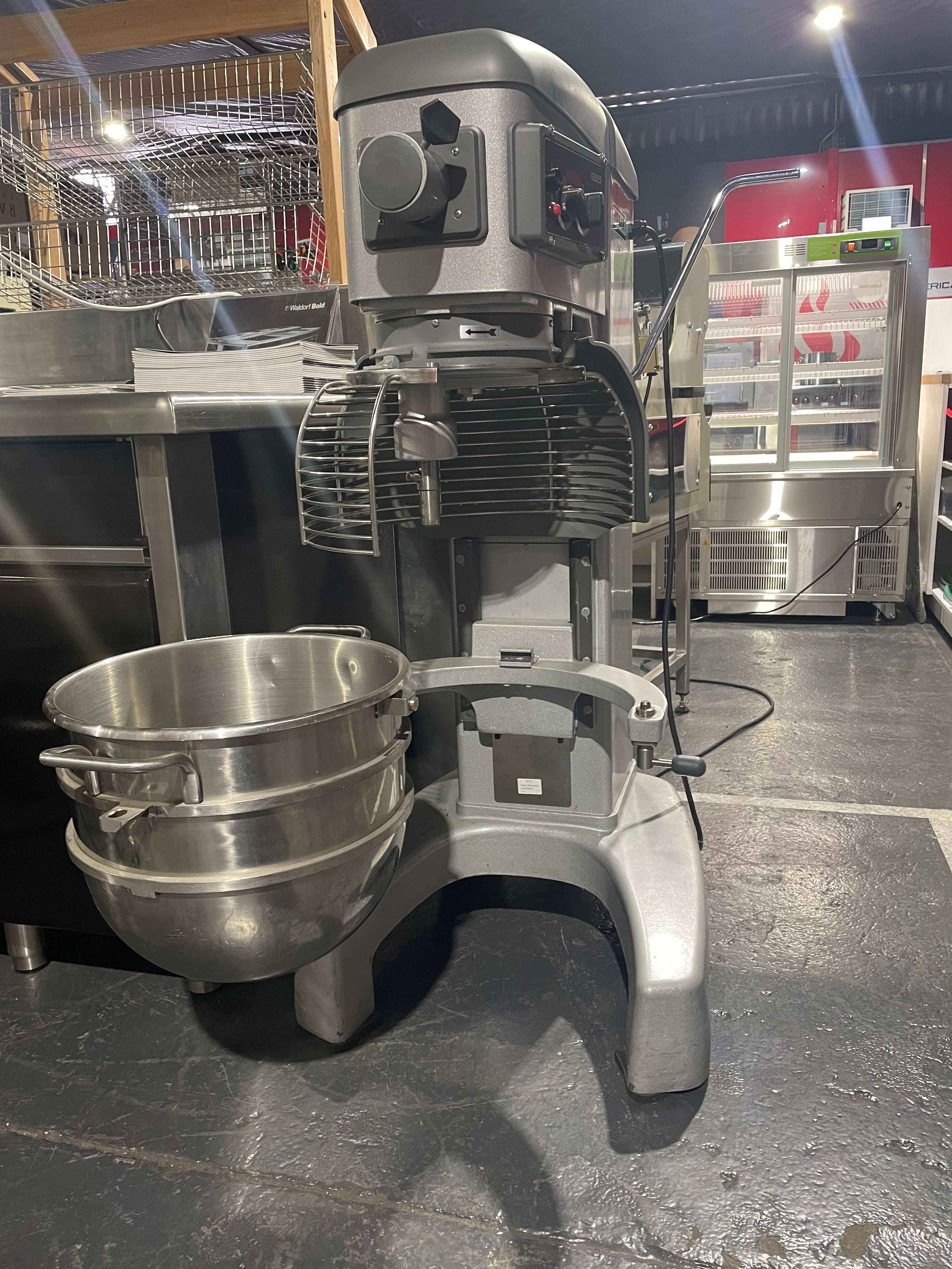 Hobart HL300 Legacy 30 Quart Planetary Mixer