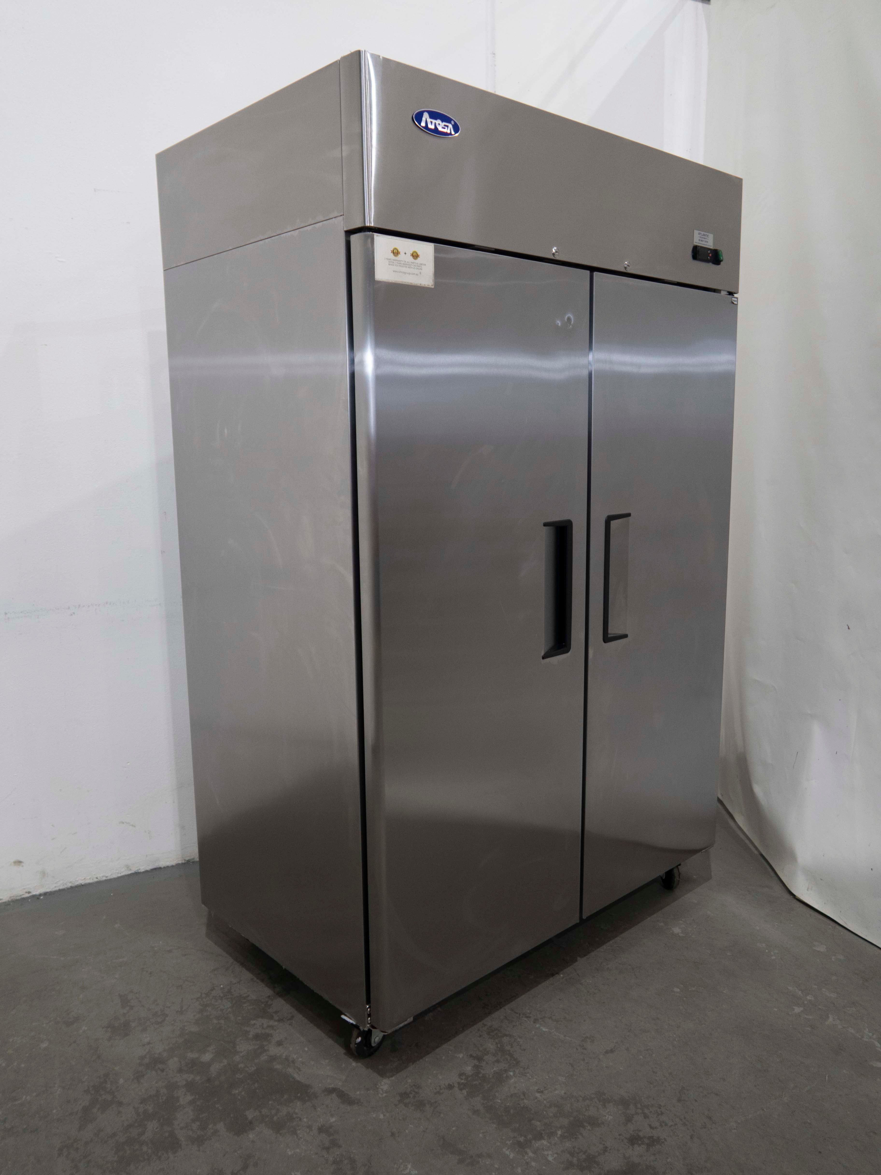 Atosa MBF8005GR Upright Fridge