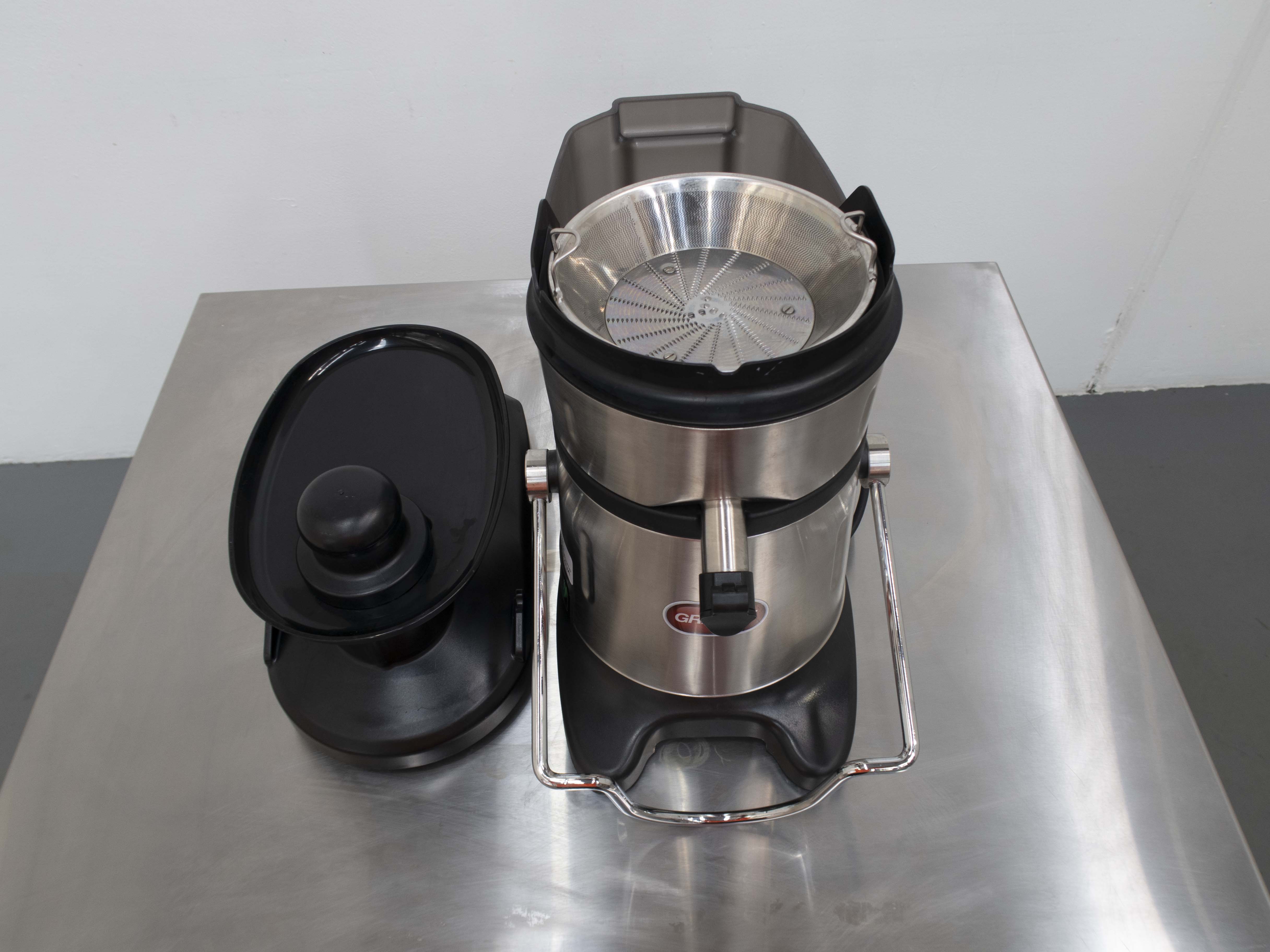 Grange CJ8 Juicer