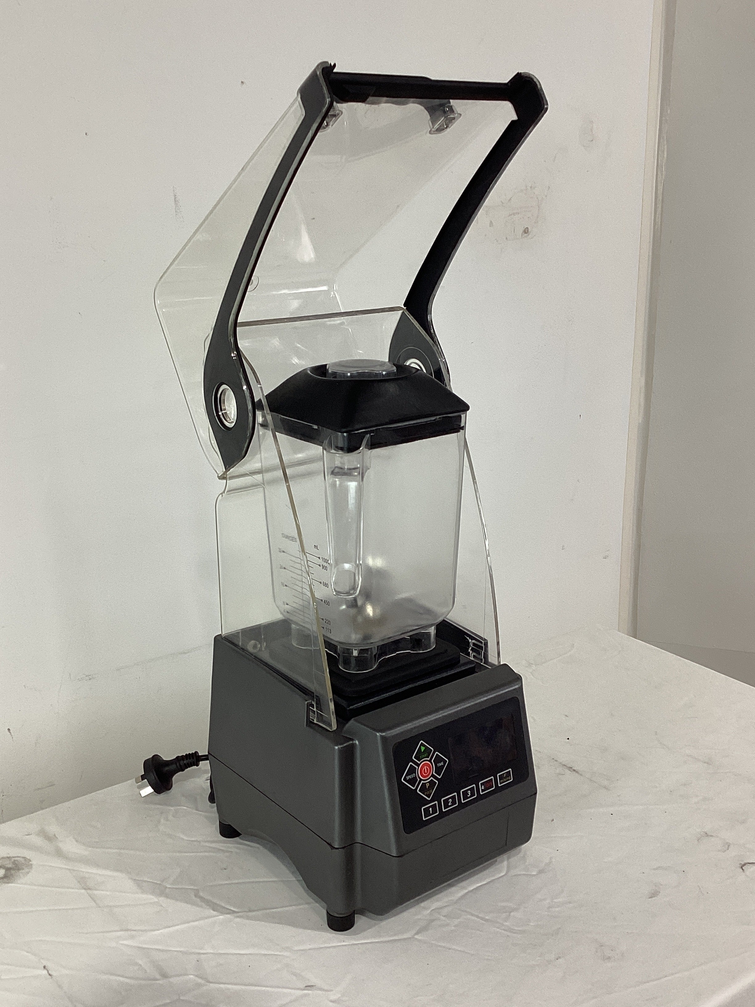 Thumbnail - Benchstar KS-10000 Blender with Sound Barrier