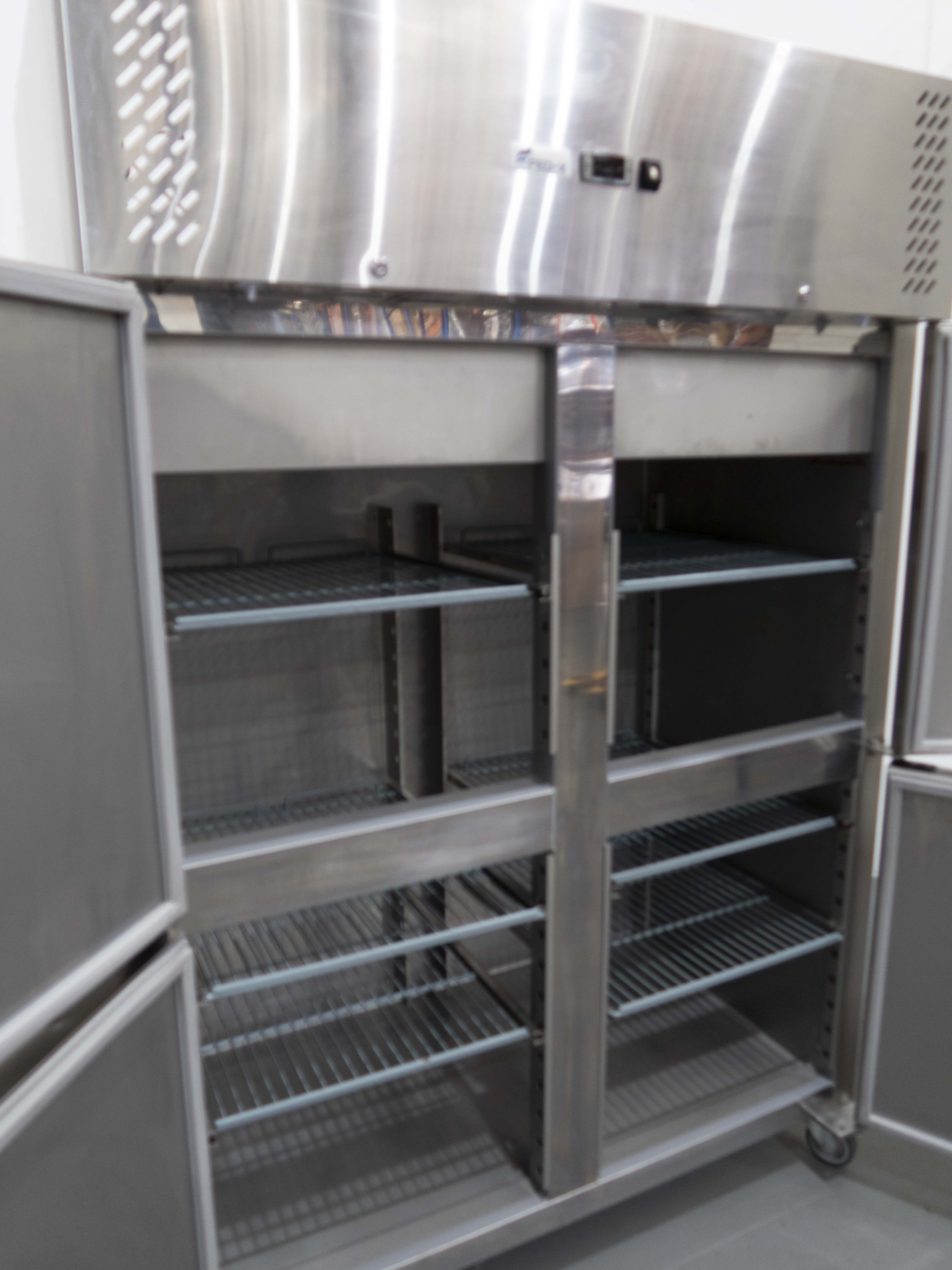 Thumbnail - Thermaster XURF1200S Upright Freezer