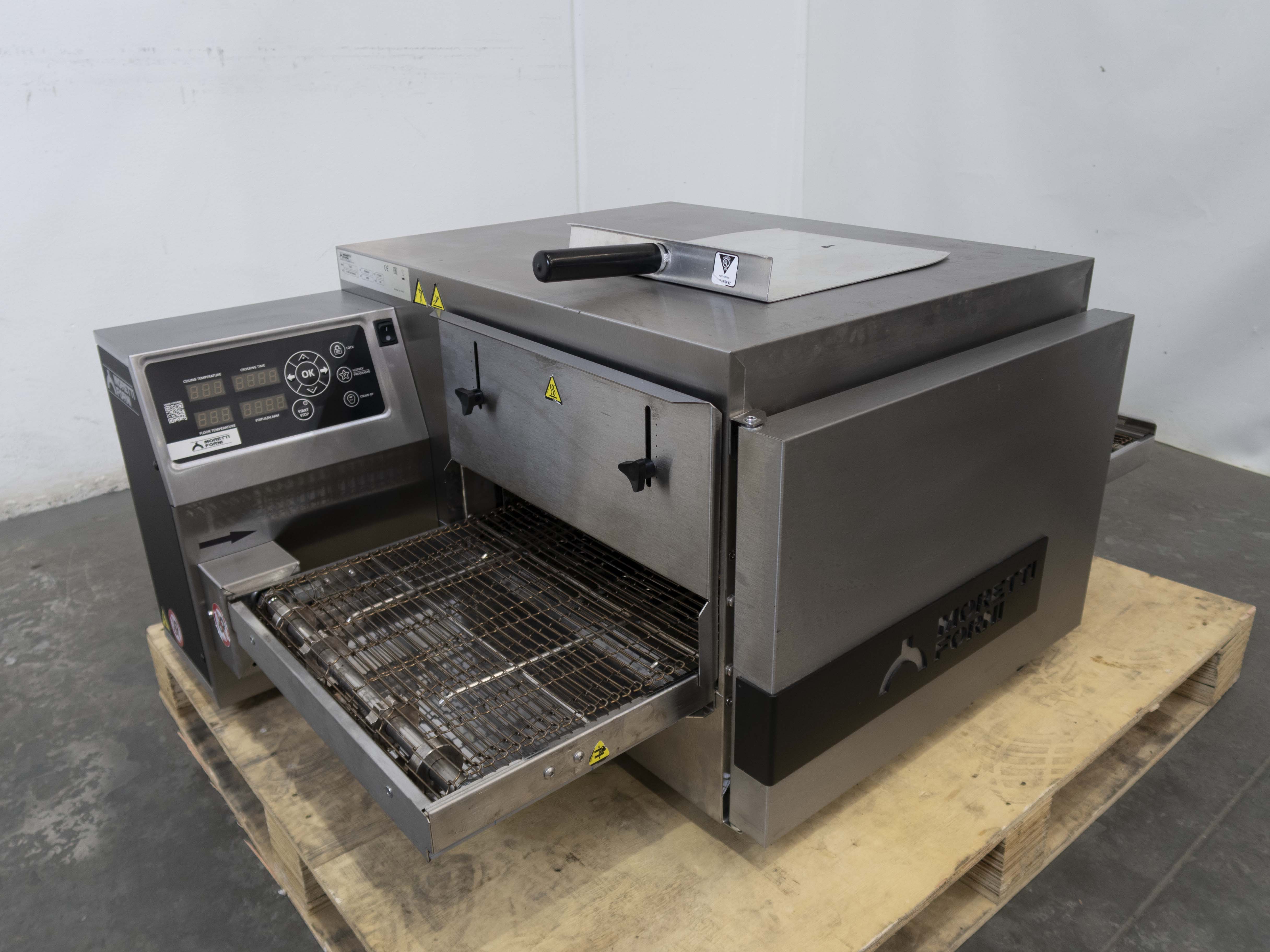 Moretti Forni T64E Conveyor Pizza Oven