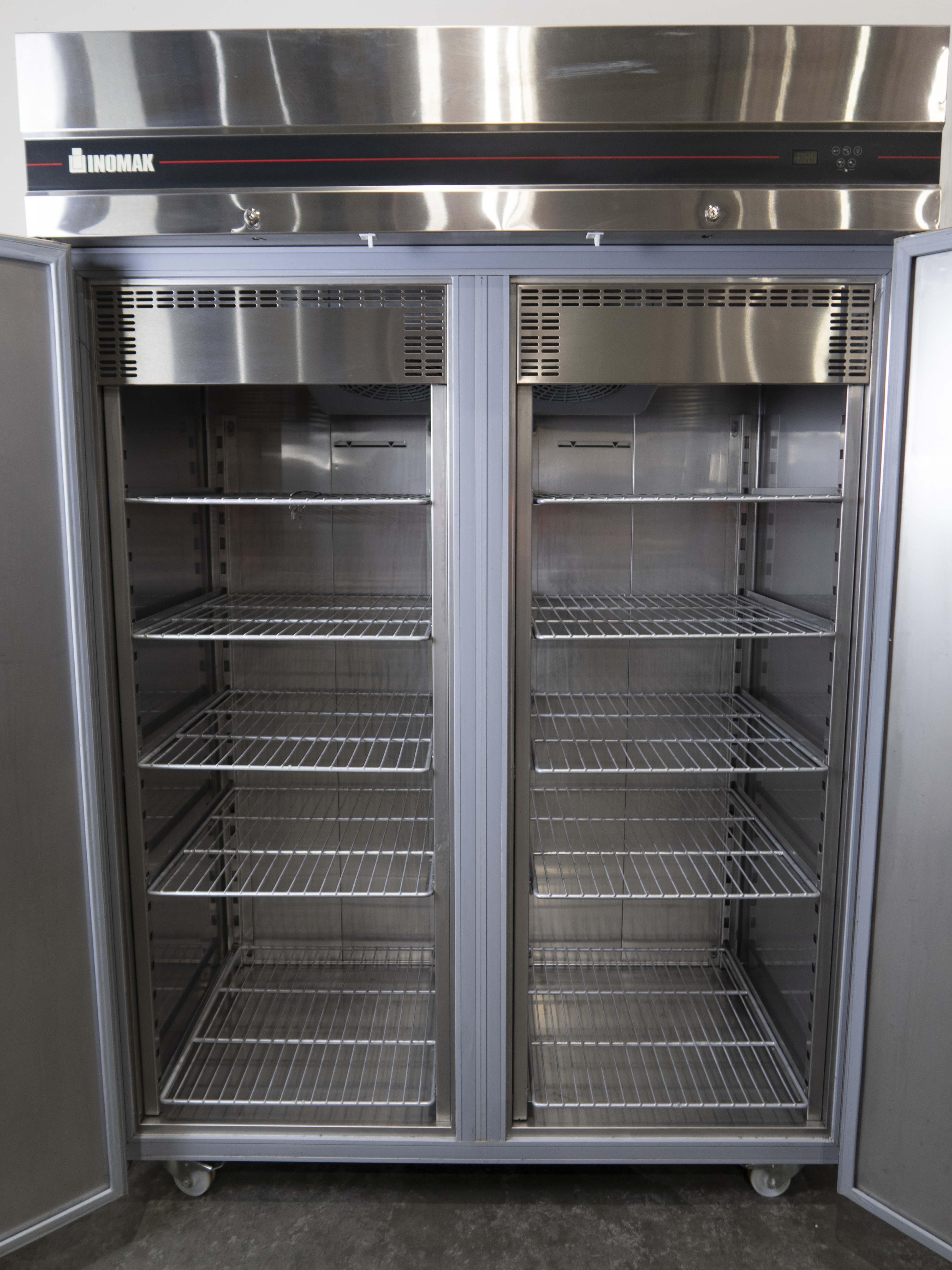 Thumbnail - Inomak CFS2144/AUS Upright Freezer