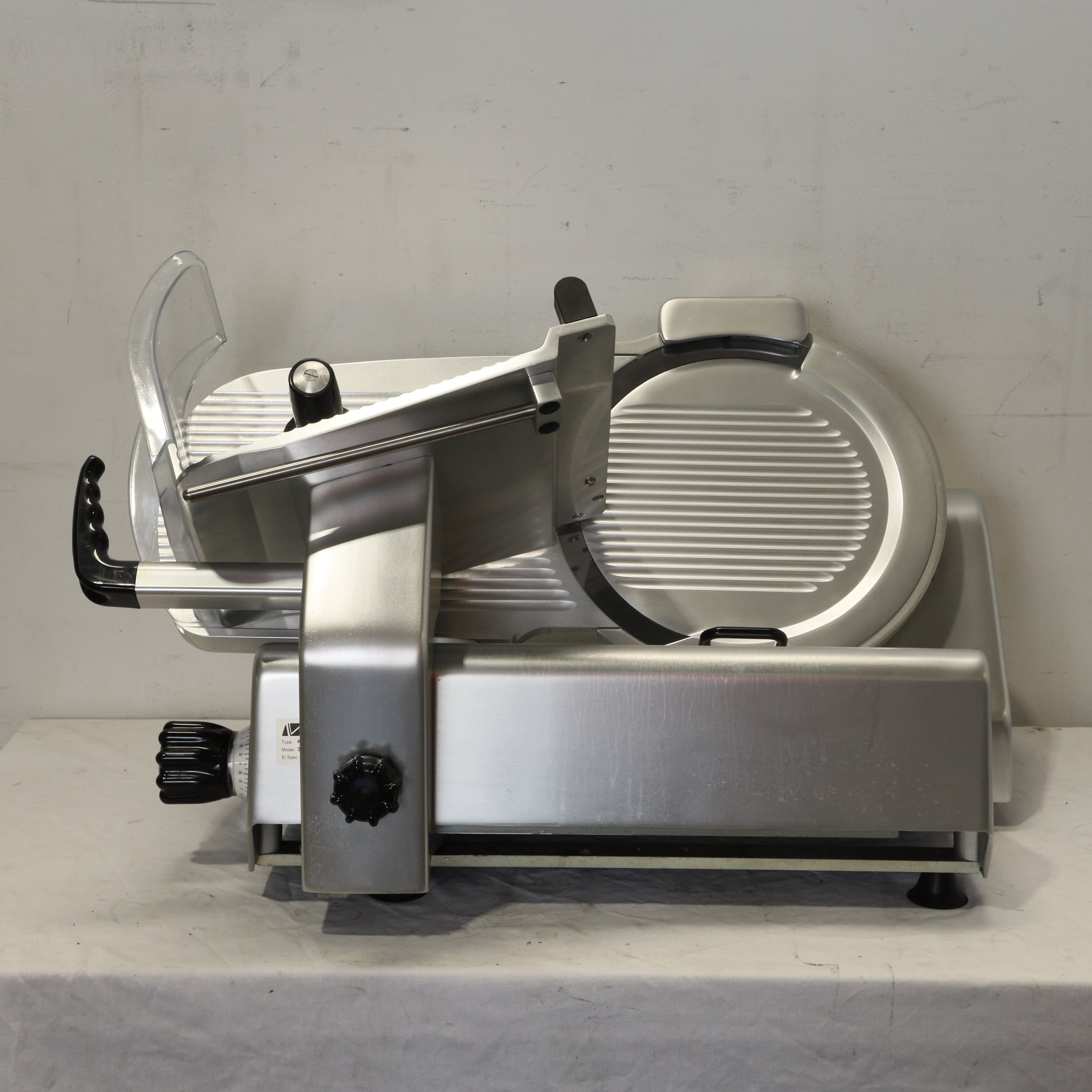 Kolossal 330 IK Meat Slicer