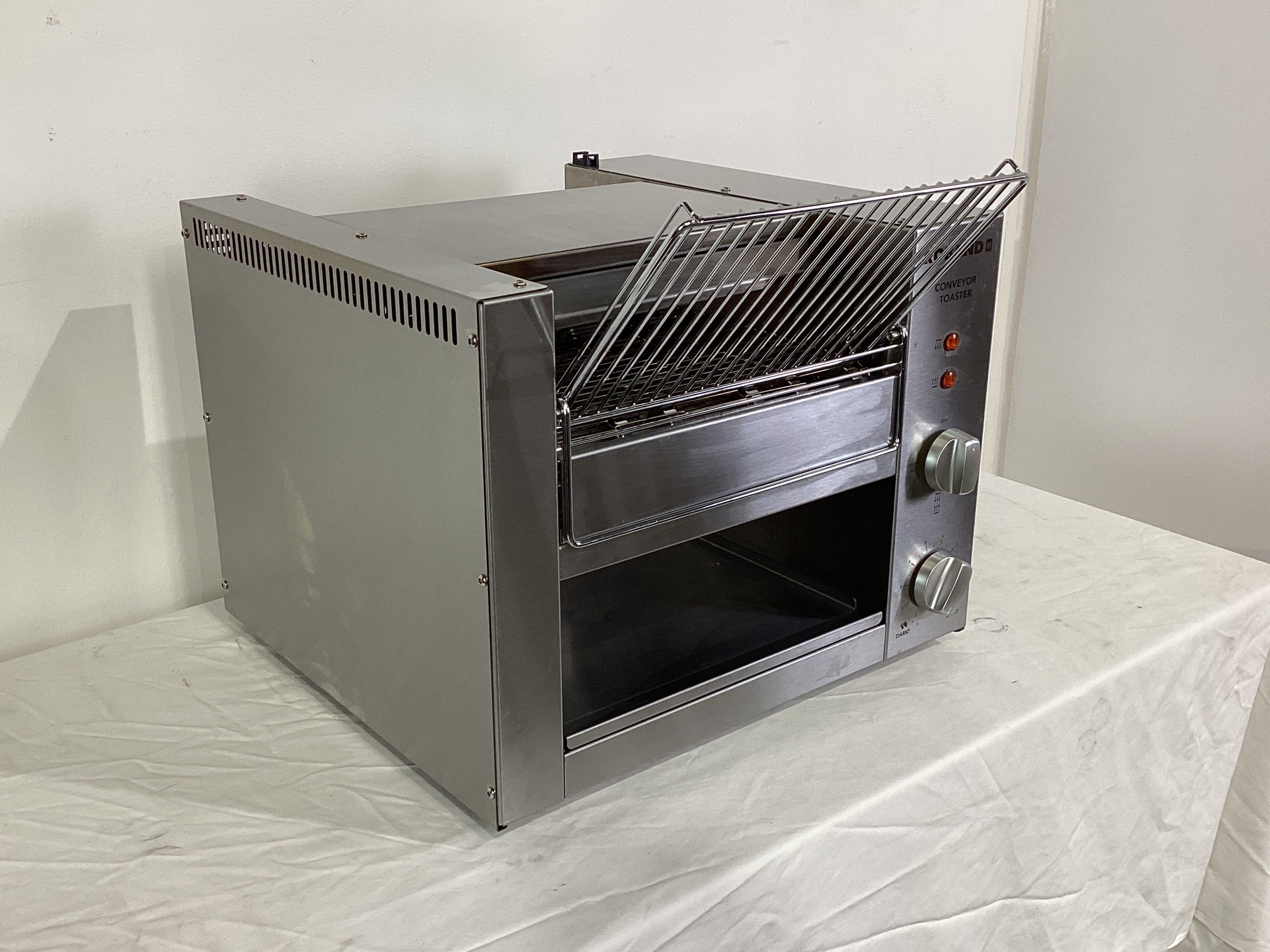 Roband TCR10  Conveyor Toaster