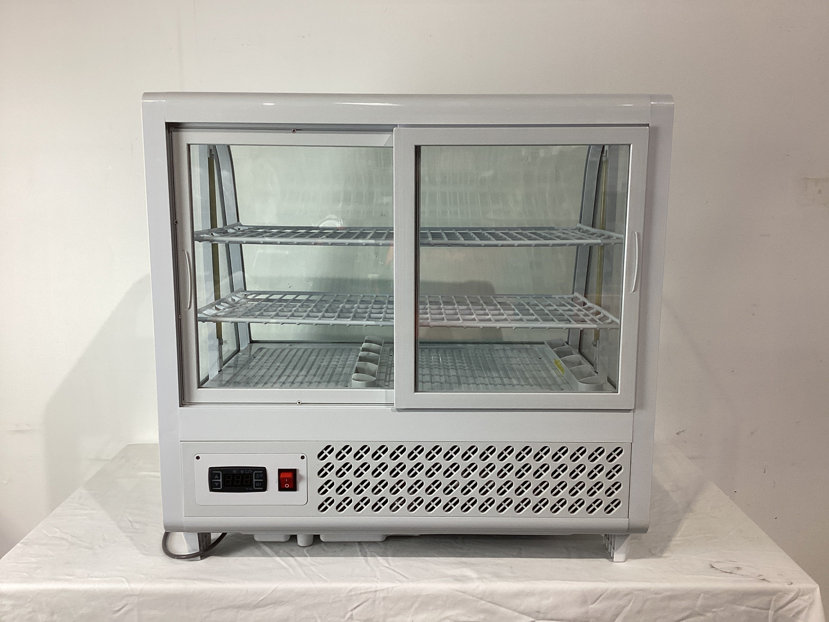 Polar CC666-A-04 Cold Food Display