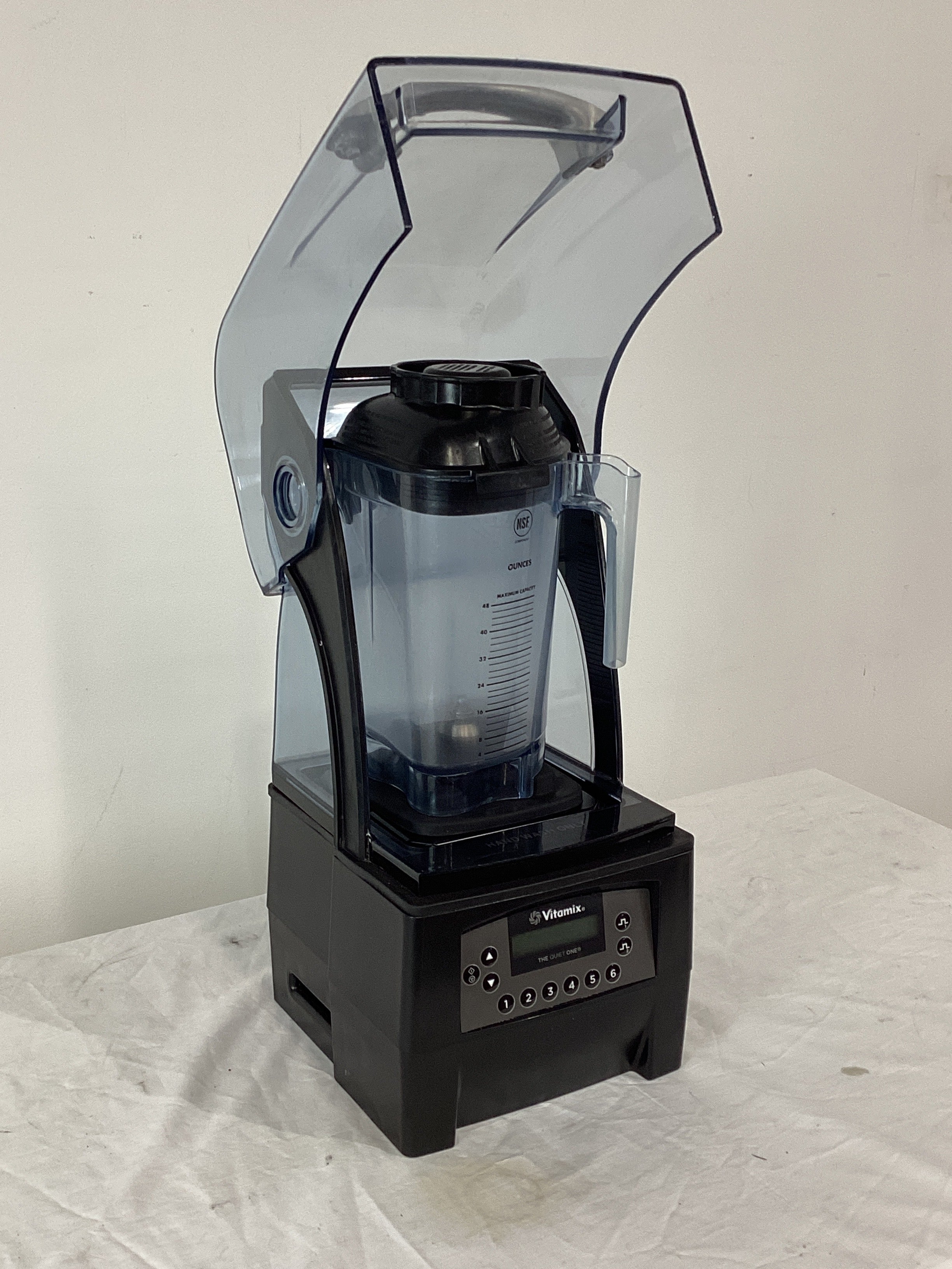 Thumbnail - Vitamix VM0149 Blender with Sound Barrier