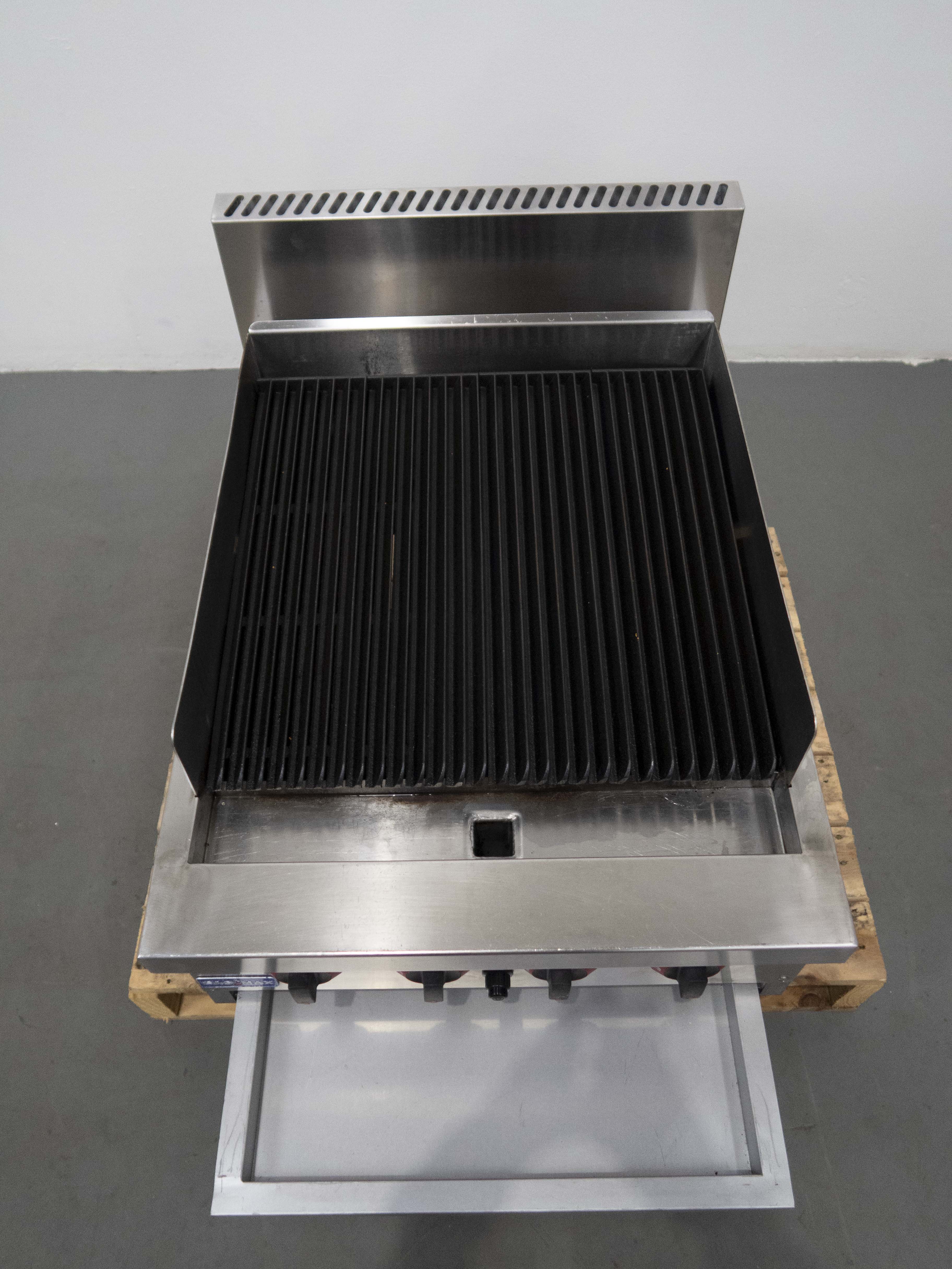 Gasmax QR-24E 4 Burner Char Grill