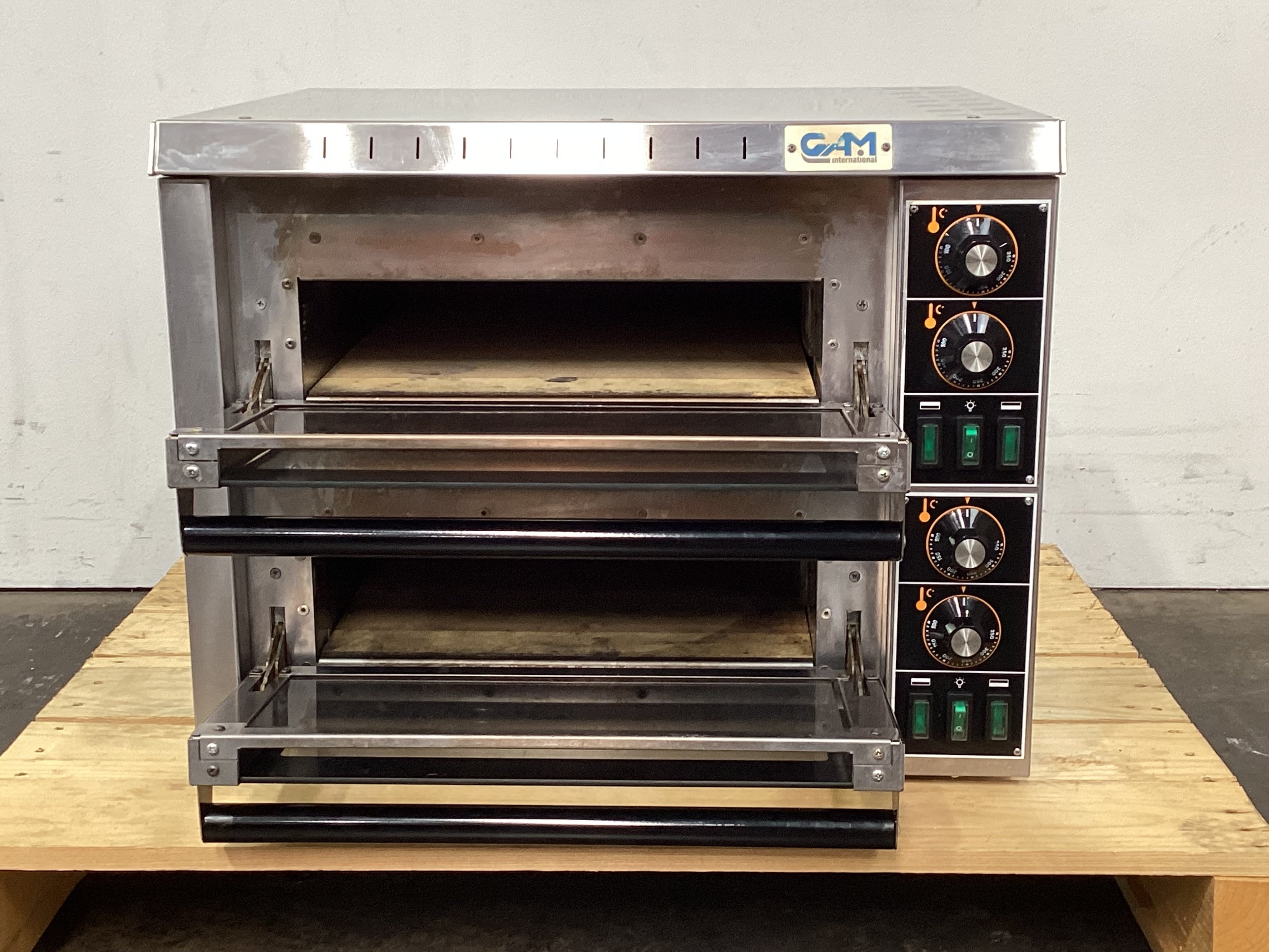 Gam FORMD11MN240 Pizza Oven