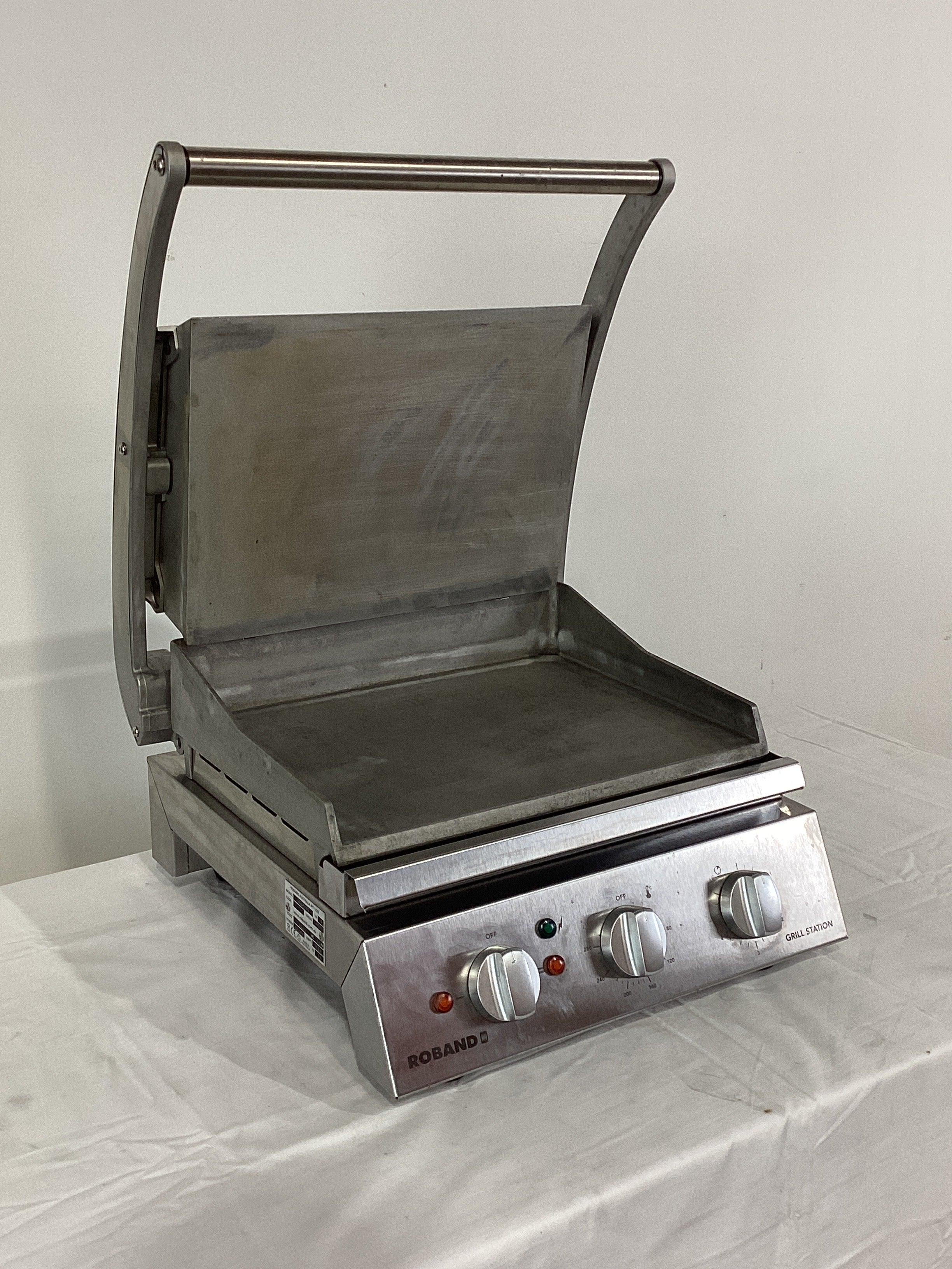 Thumbnail - Roband GSA610S Grill Station