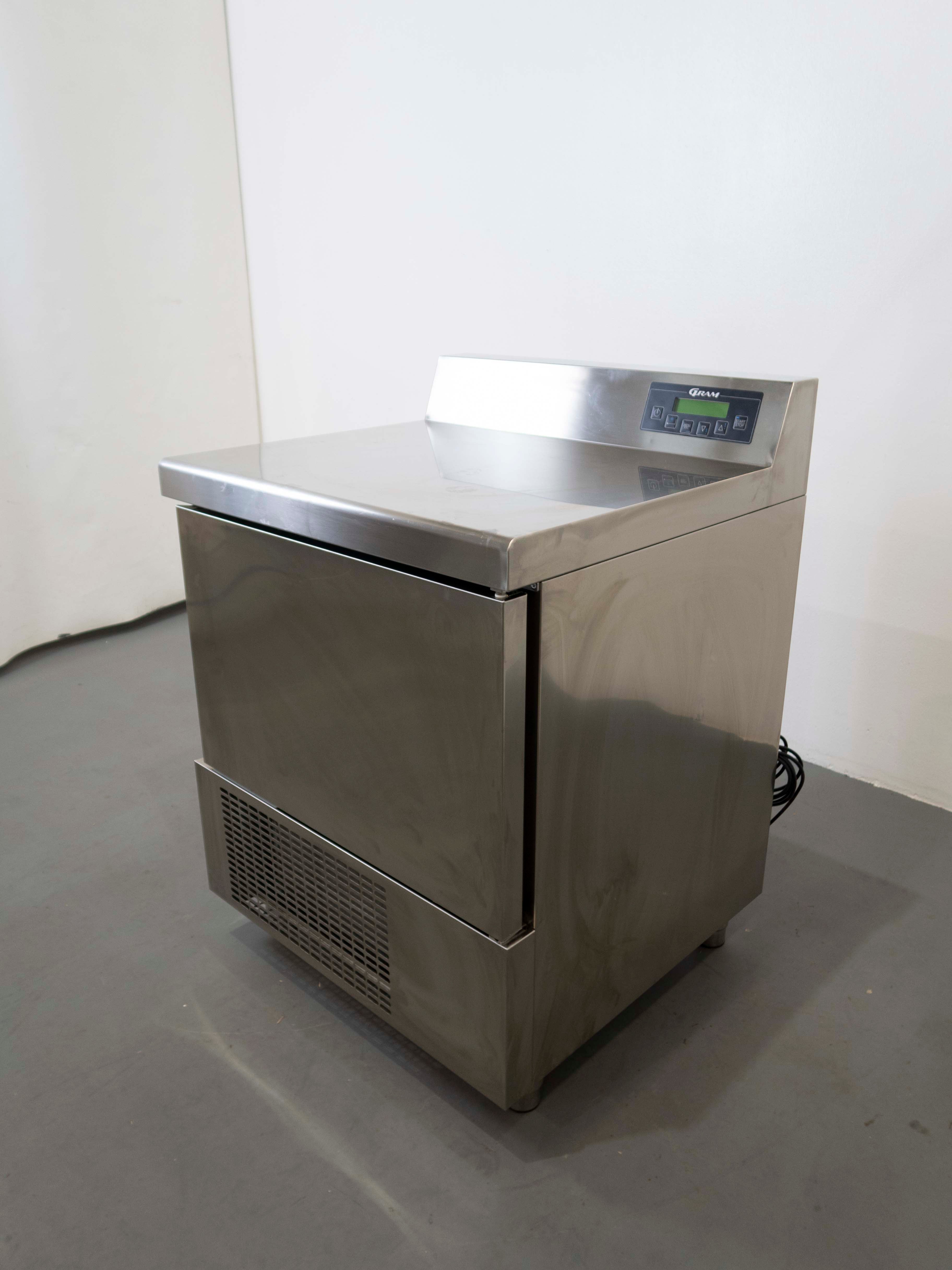 Thumbnail - Gram KPS20SHT Blast Chiller Freezer