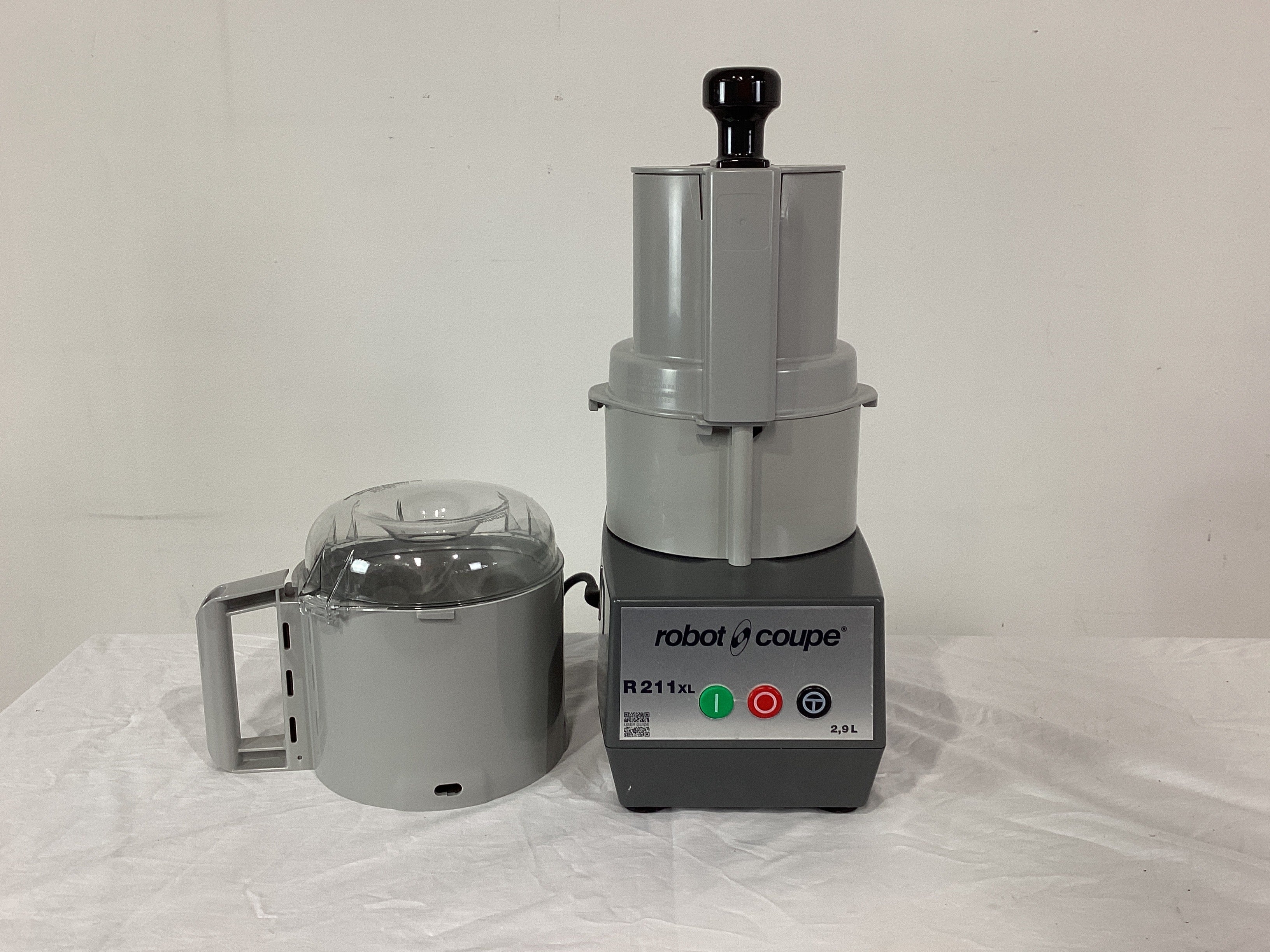 Thumbnail - Robot Coupe R211 XL Food Processor