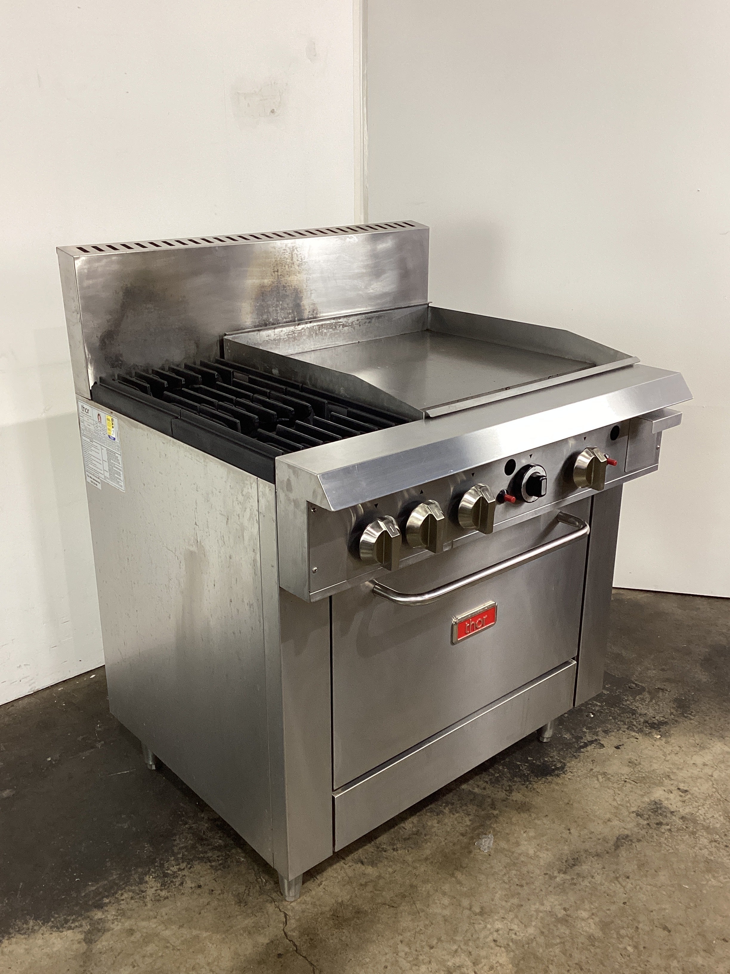 Thor TR-2F-G24F Range Oven