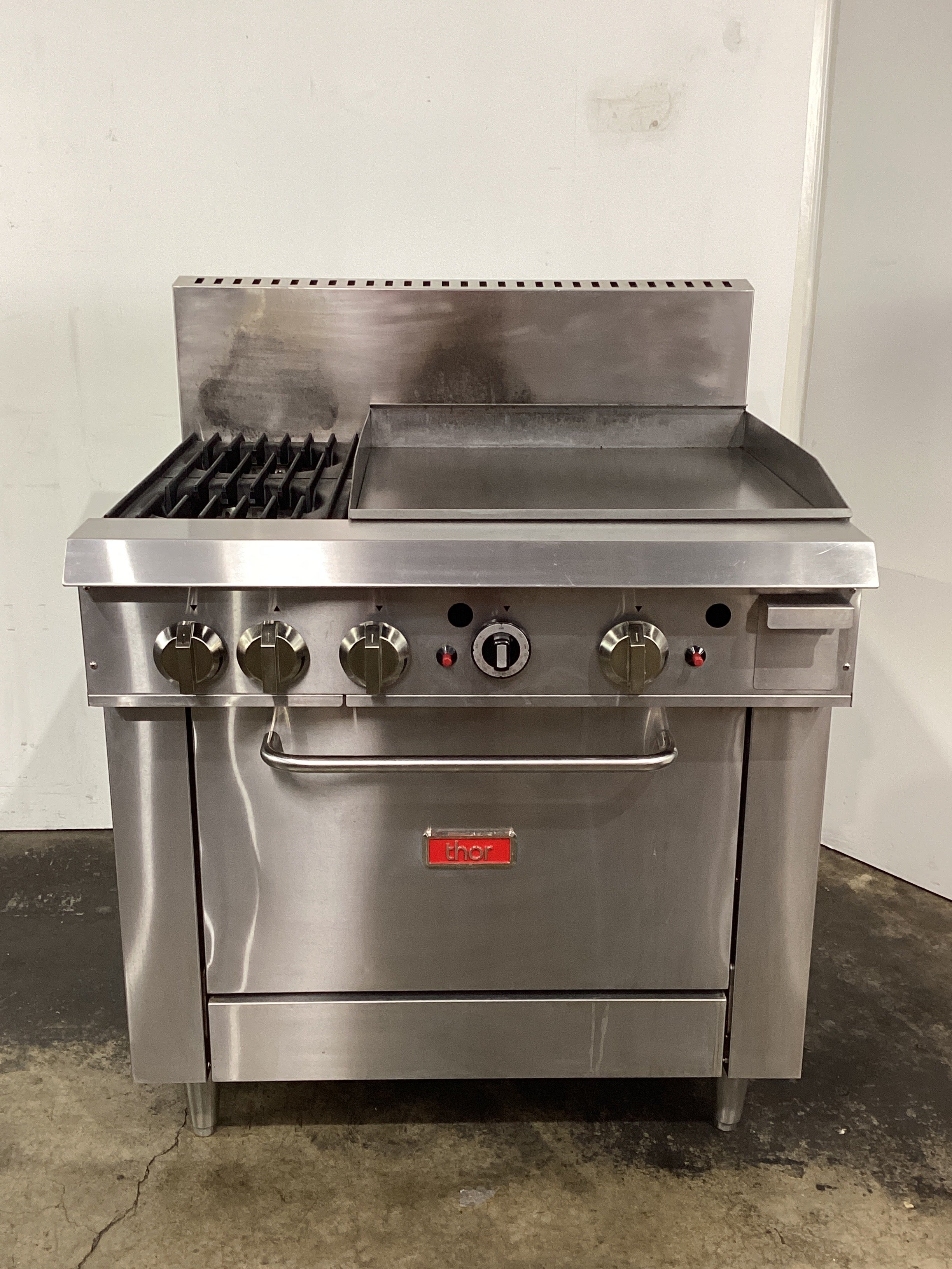 Thor TR-2F-G24F Range Oven