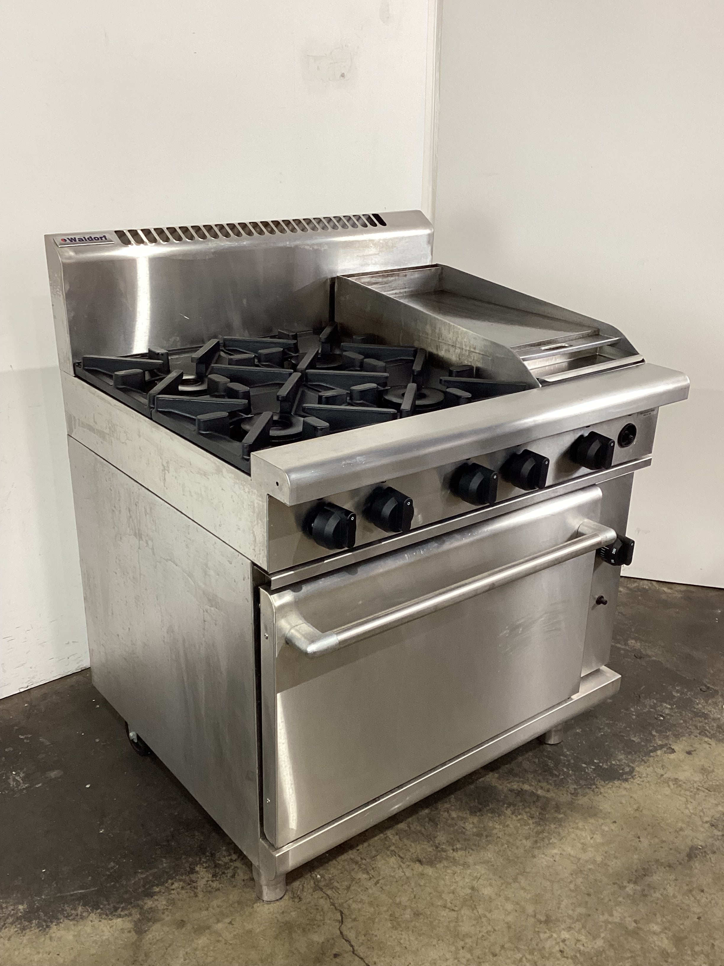 Waldorf RN8613GCF Range Oven