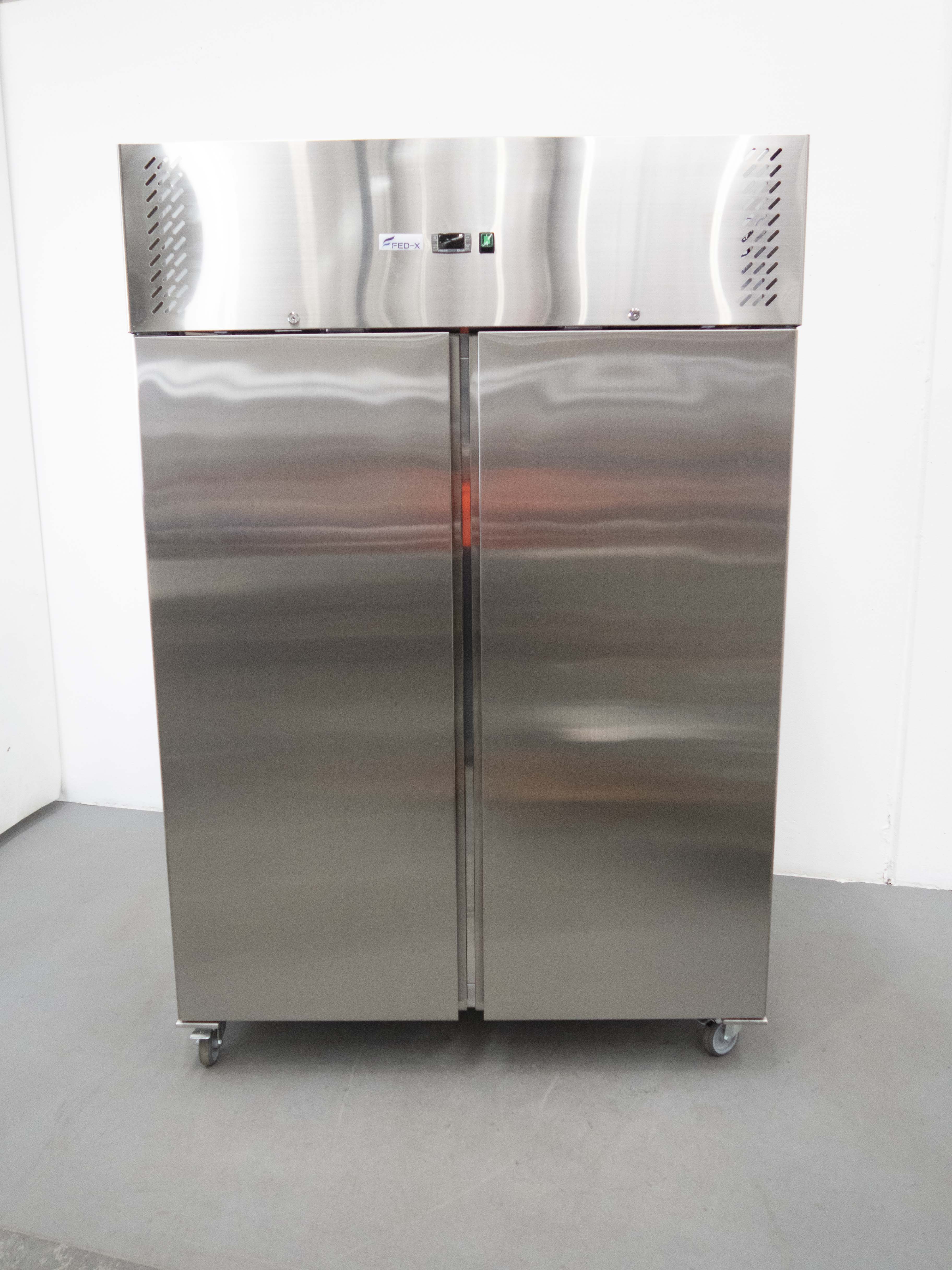 FED-X XURF1200SFV Upright Freezer