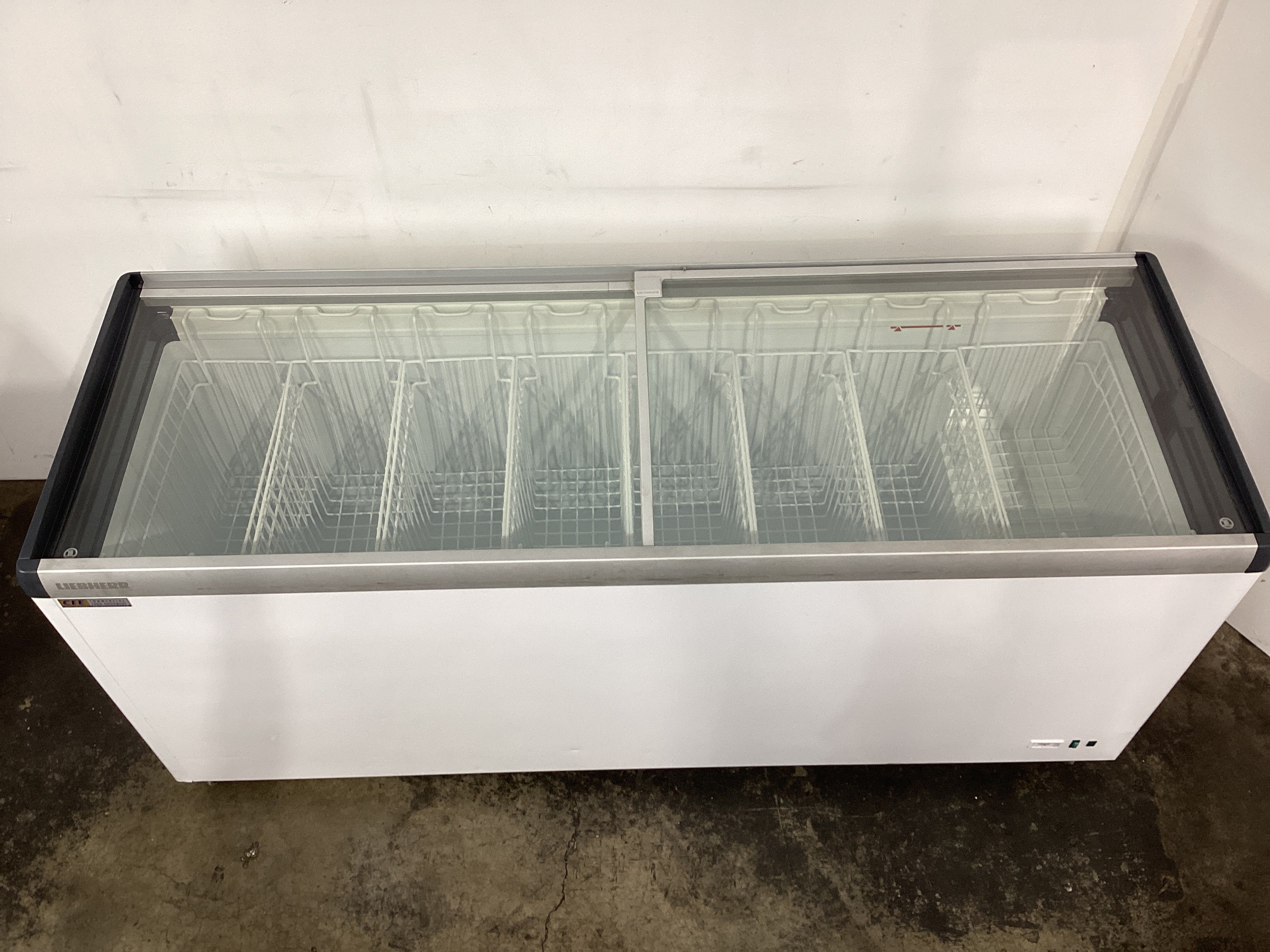 Liebherr EFE6052 Display Chest Freezer