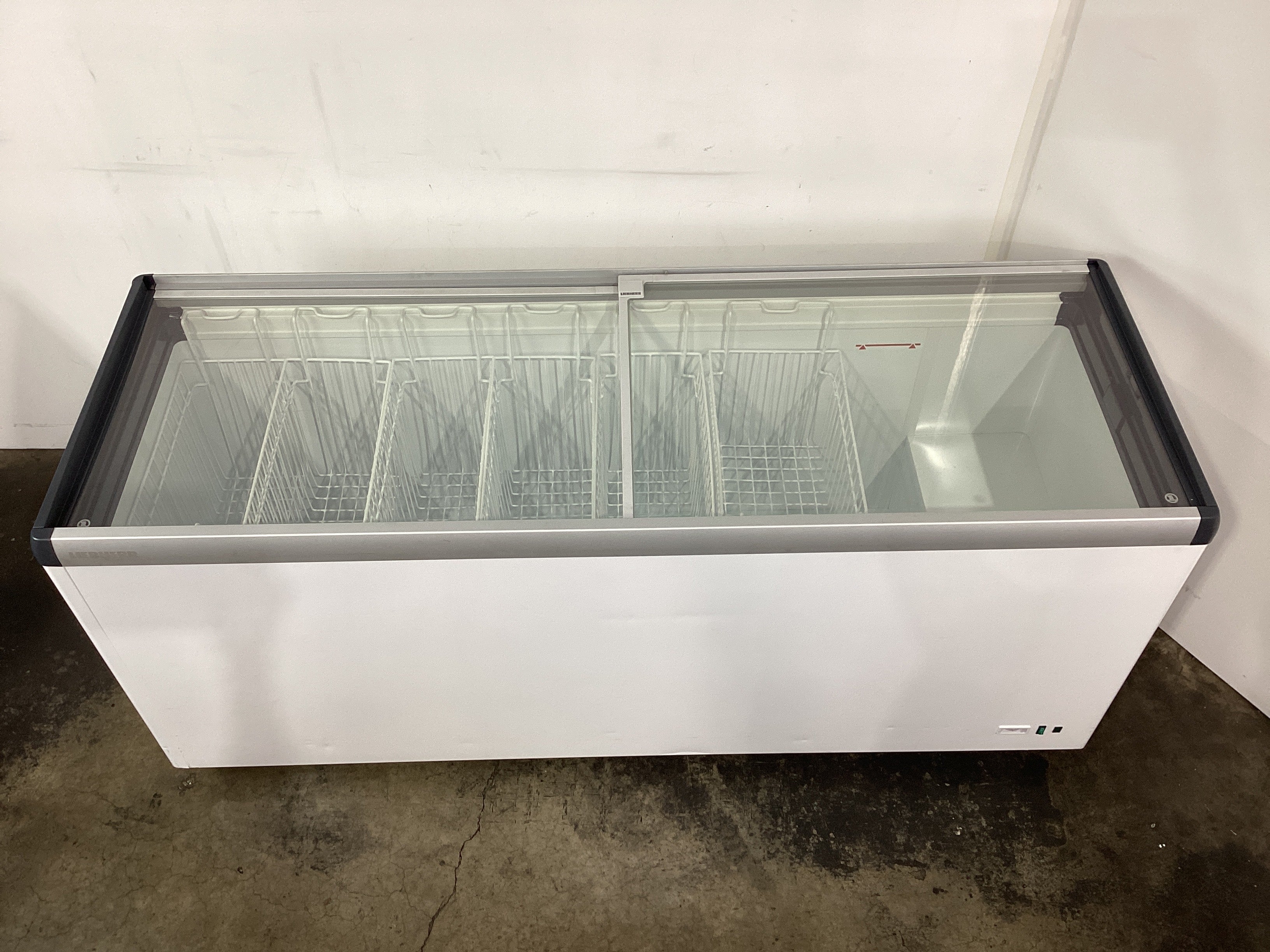 Liebherr EFE6052 Display Chest Freezer