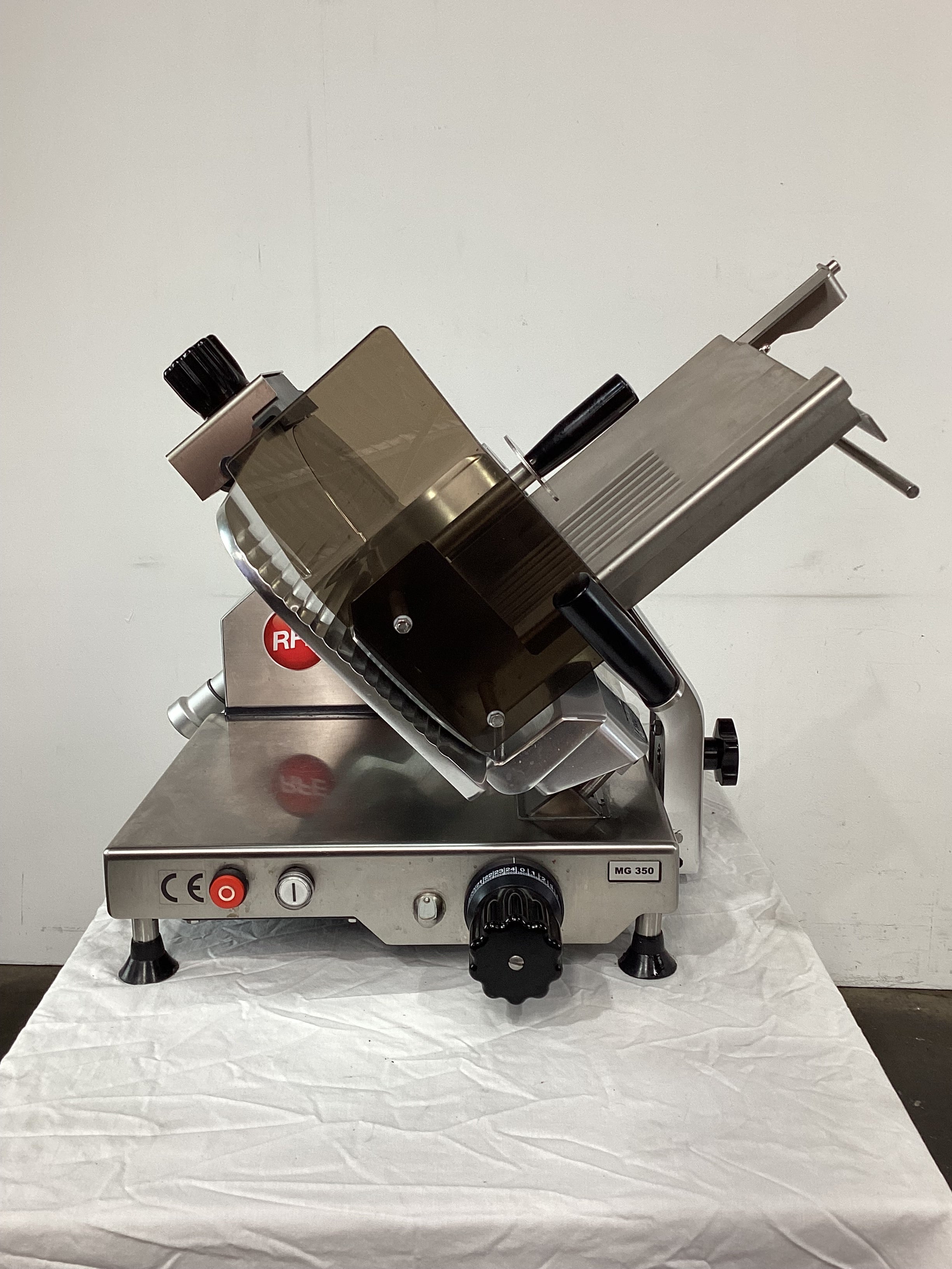 RFE MG350 Meat Slicer