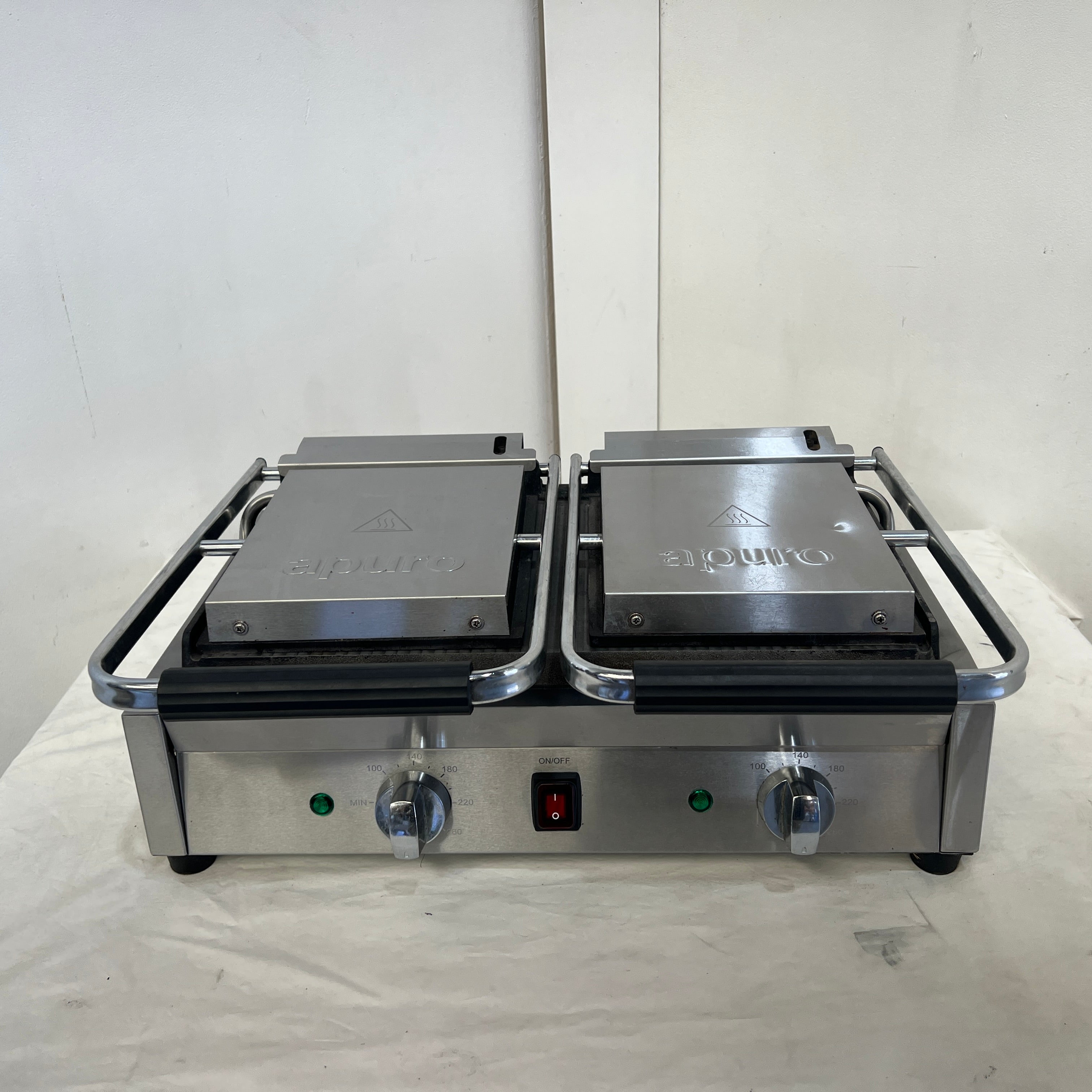 Apuro DY998-A-02 Contact Grill