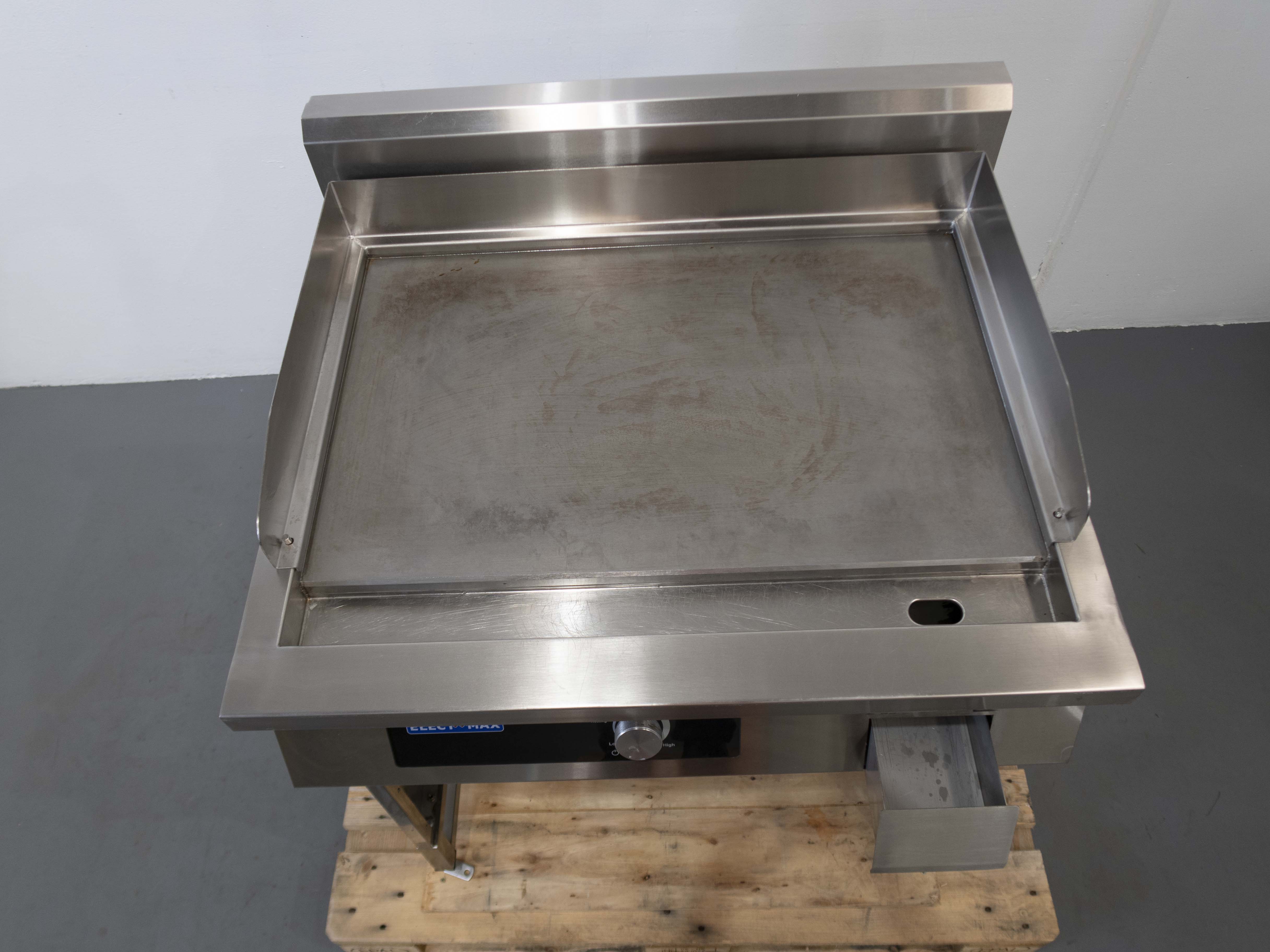 Electmax EGP7-800 Induction Griddle