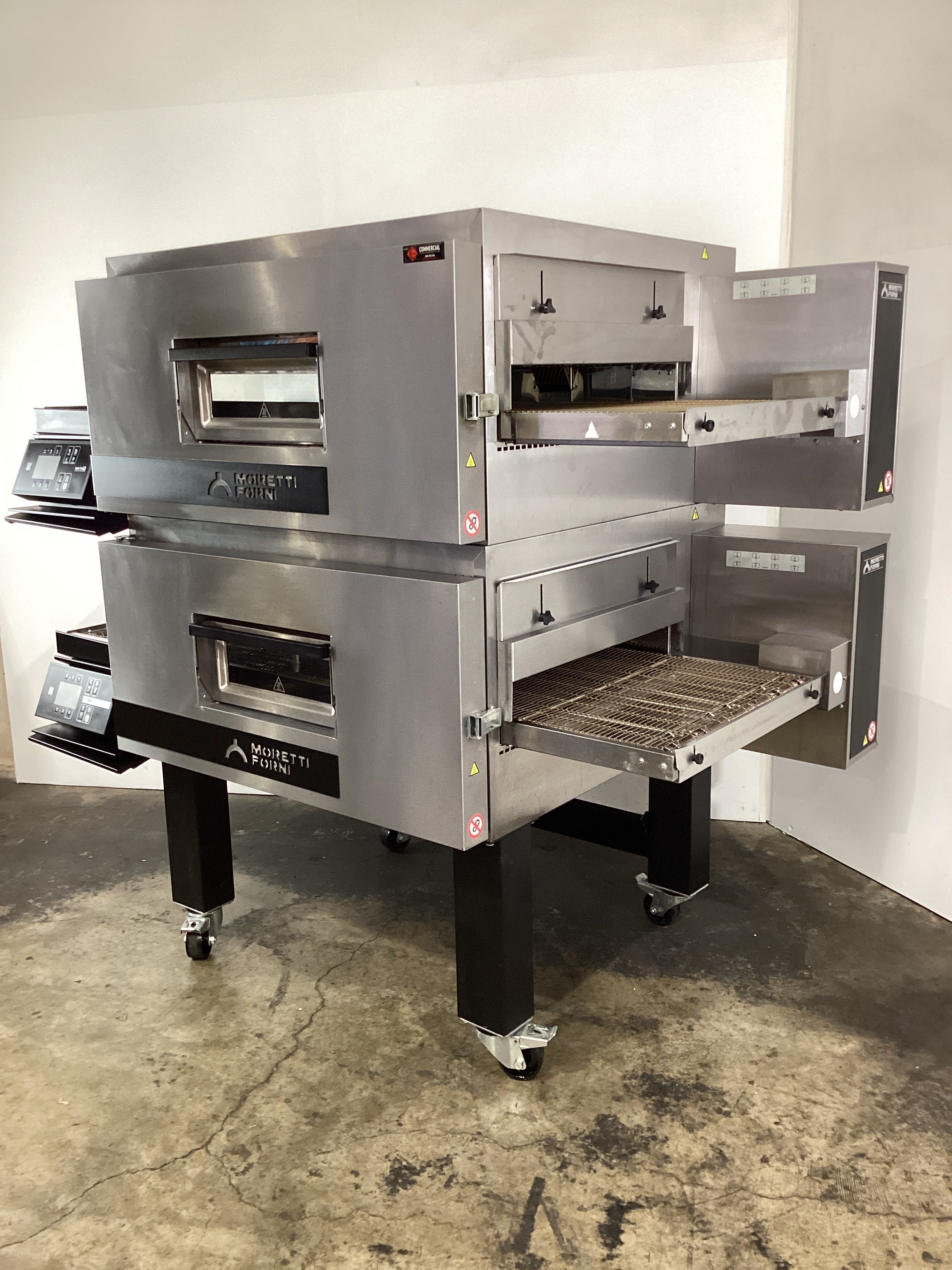 Thumbnail - Moretti TT96E Double Conveyor Oven