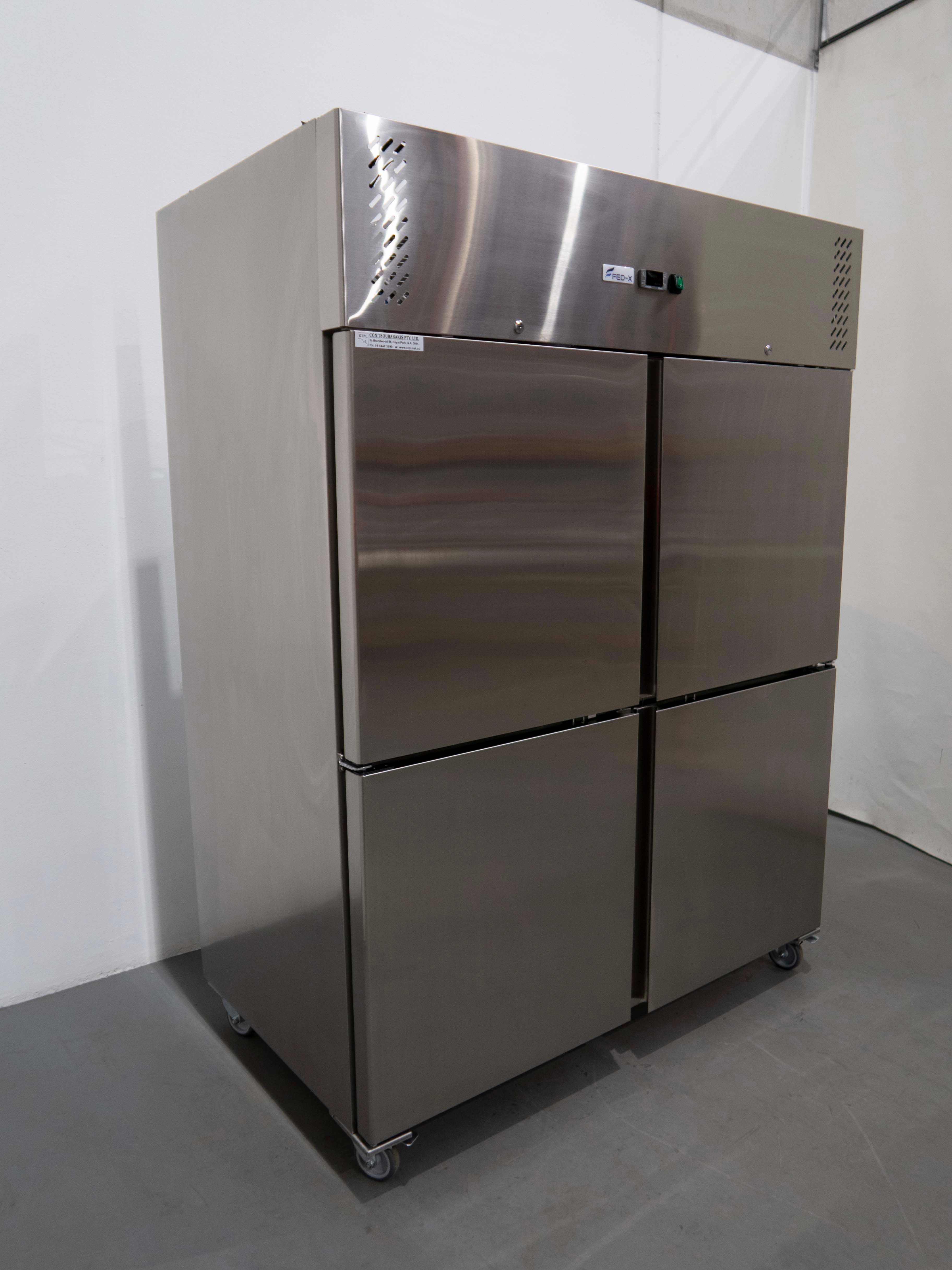 FED XURF1410S2V Upright Freezer