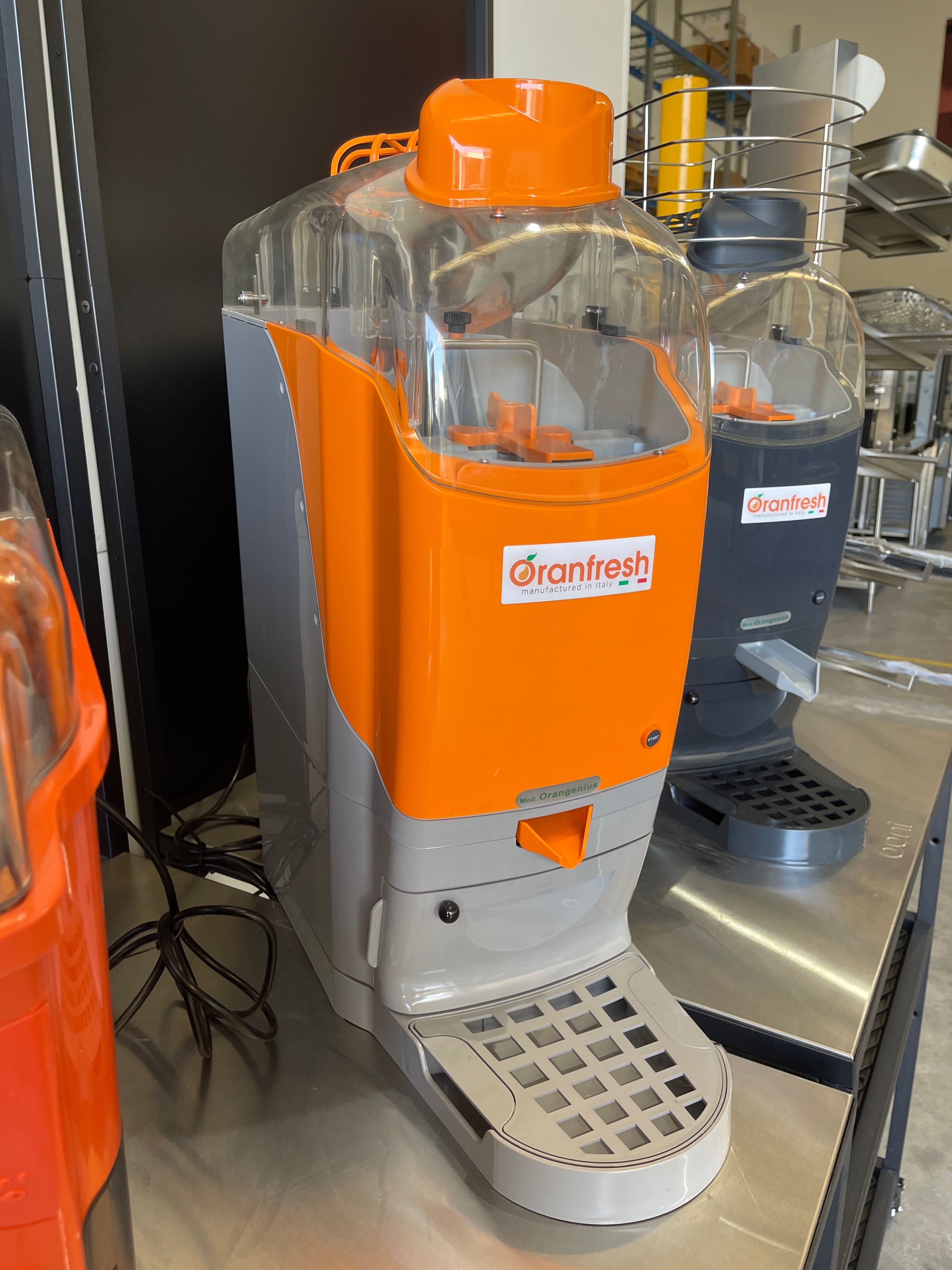 Oranfresh Orangenius OR-M5PL Automatic Juicer