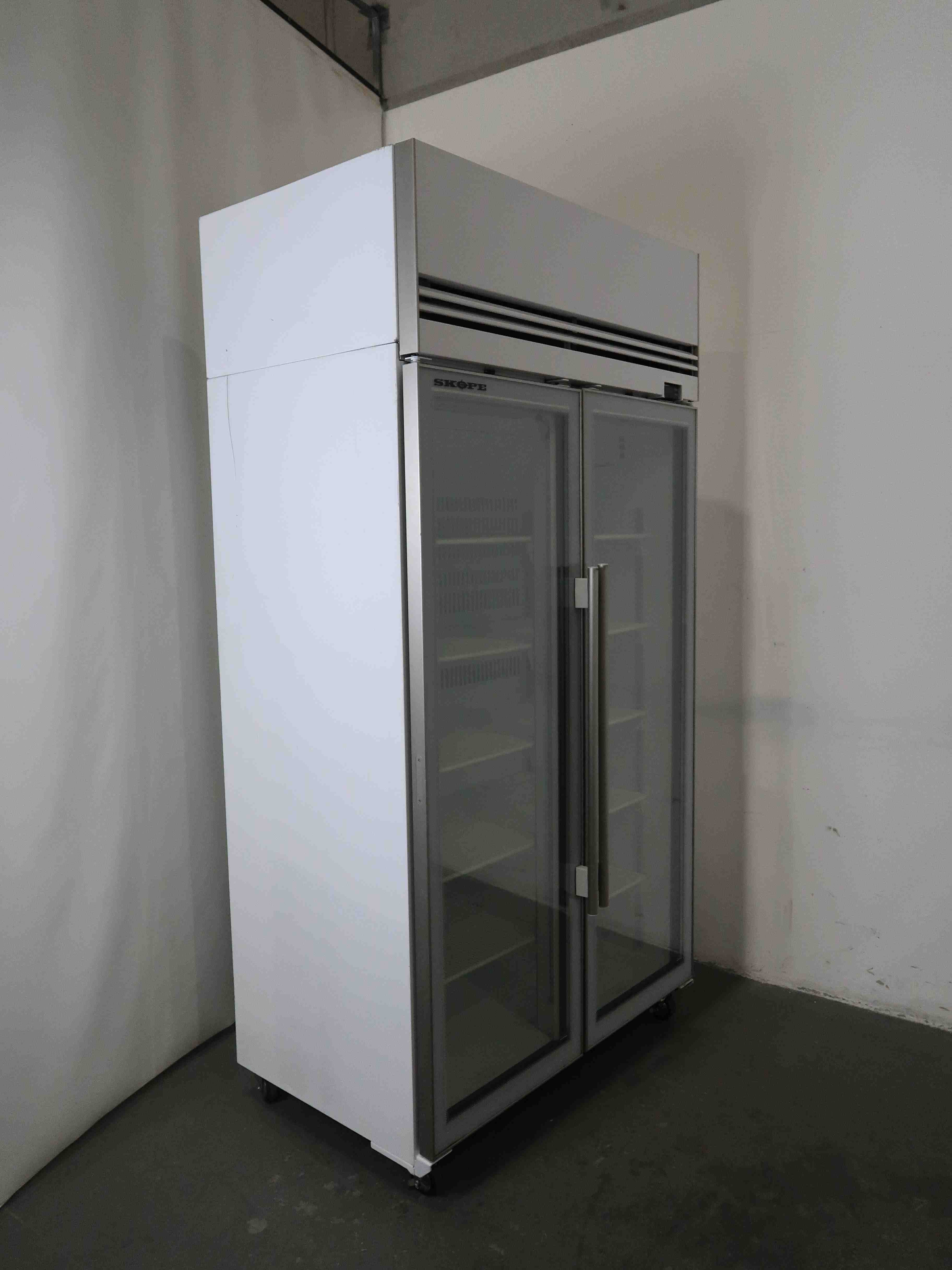 SKOPE VF1000X - Upright Freezer (3)